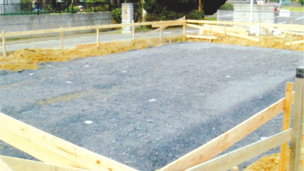 広々な開発道路やブロック施工など暮らしやすさを追求した分譲地計画