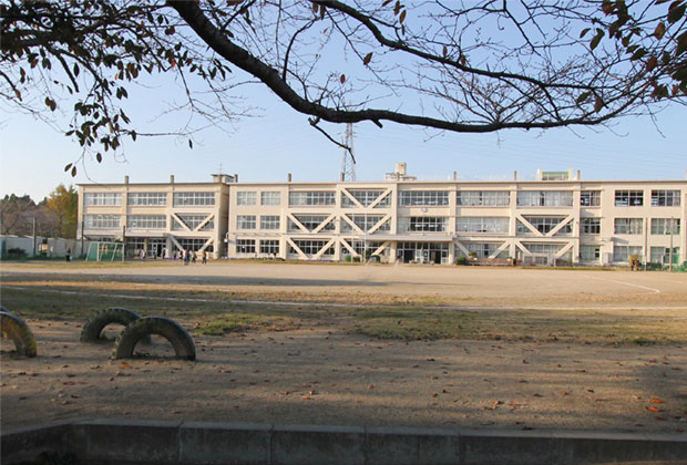 酒門小学校