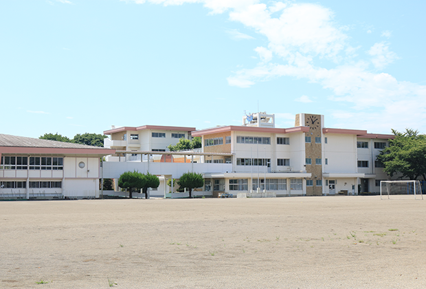 真岡西小学校