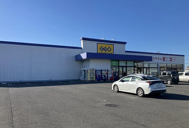 ゲオ間々田店