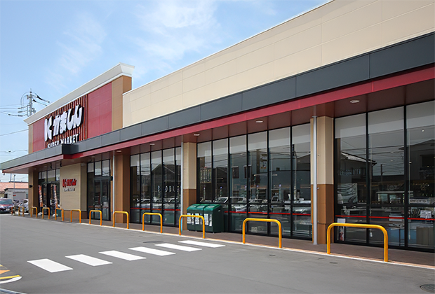 かましん間々田店