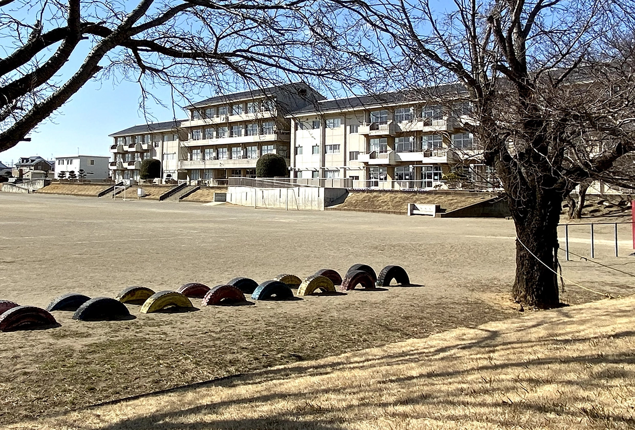 外野小学校