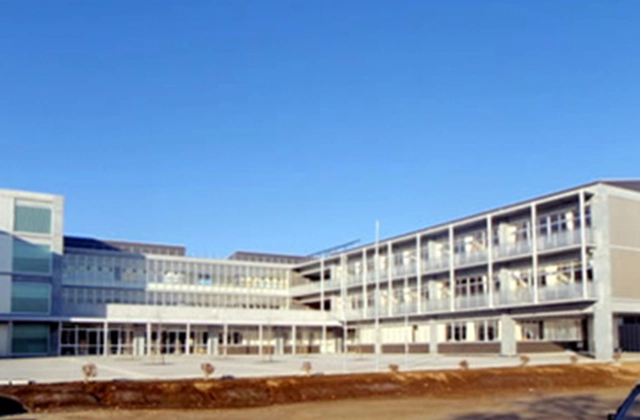 石岡東小学校