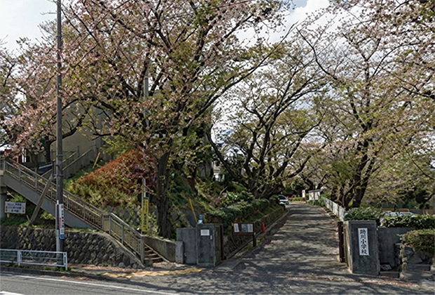 助川小学校