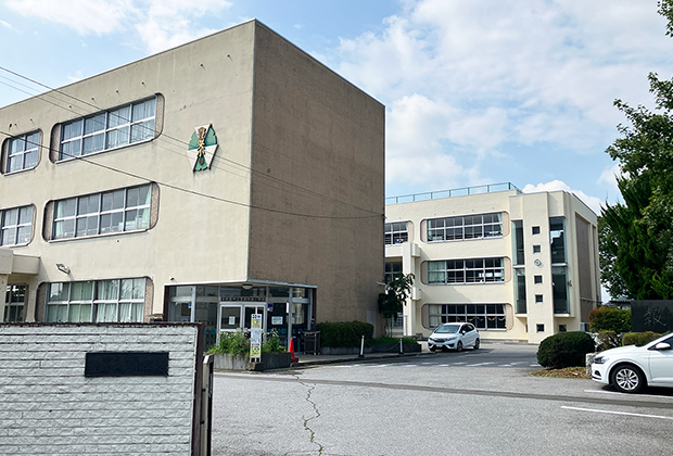 豊郷中央小学校