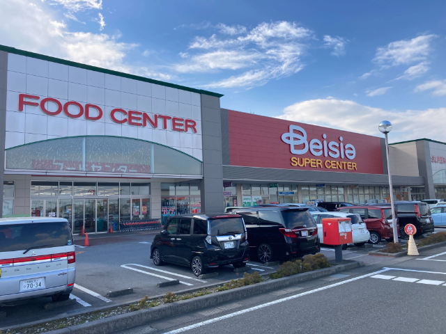 ベイシアさくら氏家店